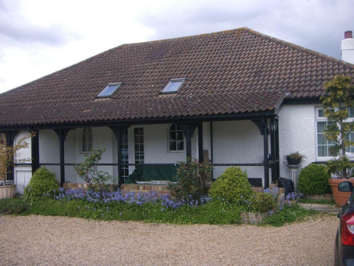 Bluebell Cottage Staines-upon-Thames Buitenkant foto